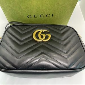 GG Marmont small matelassé shoulder bag -Black